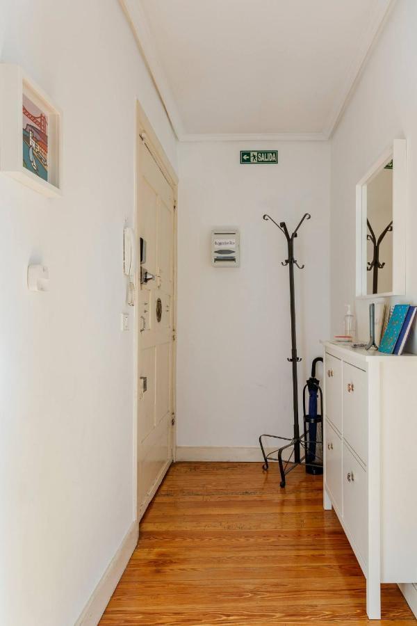 Plaza Nueva Habitaciones Bilbao Bagian luar foto